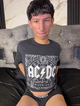 Stripchat Sex Chat of Noah-fire