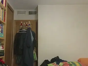 Stripchat Free Porn Cam of curiosillo83
