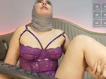 Stripchat Free Live Porn of dalilasaadi_