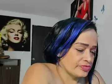 Stripchat Watch Live Sex Cams of seleneh