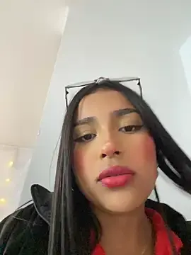 Stripchat Free Live Porn of Mariangel_11