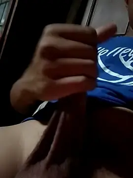 Stripchat Free Live Porn of Ricardito_05
