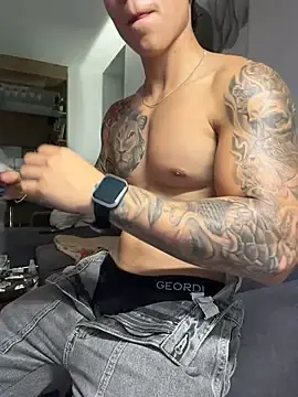 Stripchat Live Sex of maxdei