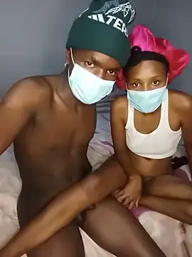 Stripchat Live Sex of BigAndPuddin