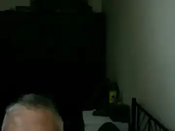 Stripchat Watch Live Sex Cams of 100Tauros