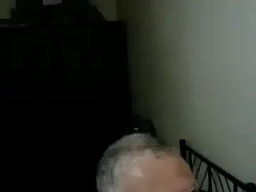 Stripchat Watch Live Sex Cams of 100Tauros