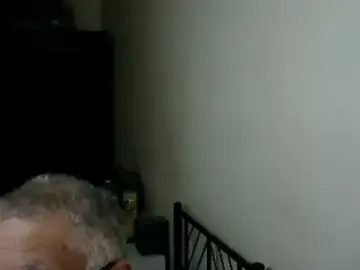 Stripchat Free Porn Cam of 100Tauros