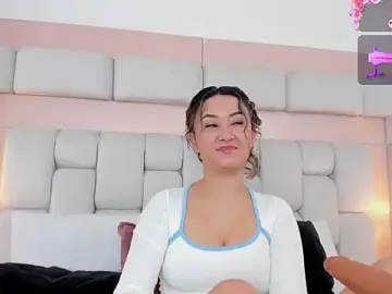 Stripchat Live Sex Cam of Arianna_Davis
