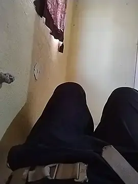Stripchat Sex Cam of Priv69ley