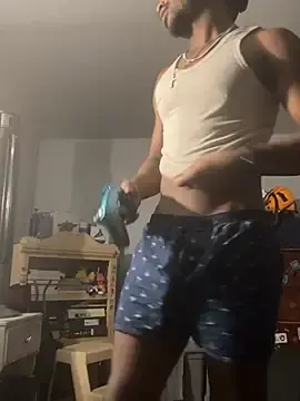 Stripchat Adult Webcam of MIGHTYDEMONXXX