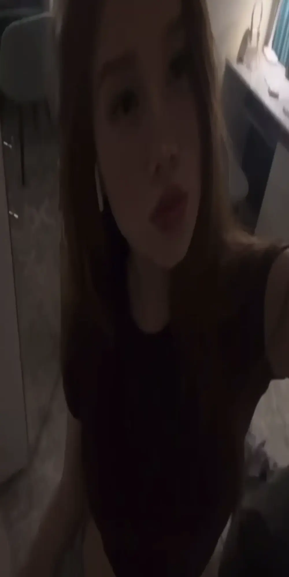 Juuulia_