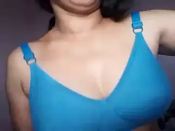 Stripchat Free Live Porn of Komal_Bhabhi4u