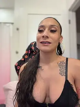 Stripchat Live Porn of FerrariFrench