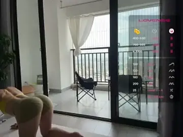 Stripchat Free Live Porn of Bella_168