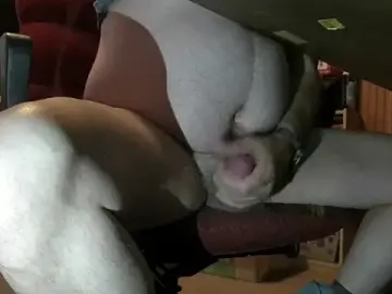Stripchat Sex Chat of Hornyoldman50