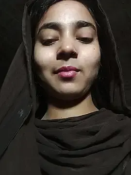 Stripchat Live Sex Cam of Simran_143