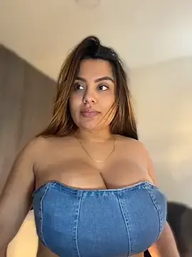 Stripchat Best Webcam of valeria2019hot