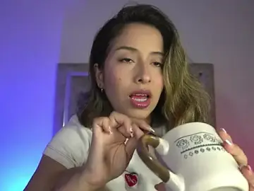 Stripchat Sex Cam of little-Emma