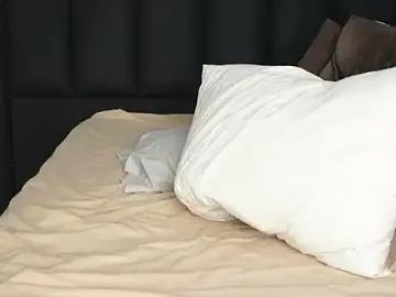 Stripchat Free Live Porn of Alexa_Duque34