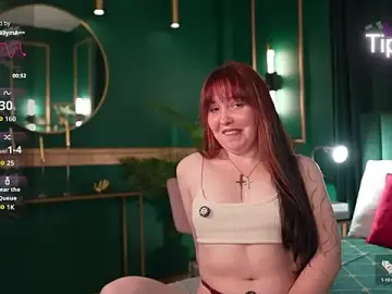 Stripchat Best live sex cam show of Hyuna_Flowers