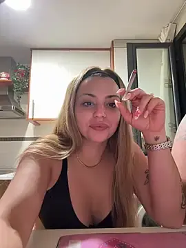 Stripchat Private Sex Chat of Noeliagglow