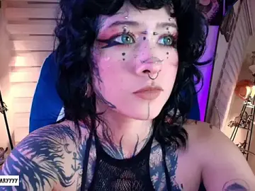 Stripchat Live Sex Cam of AryRousse