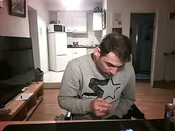 Stripchat Nude Webcam of mihaimichael