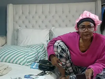 Stripchat Best live sex cam show of Carocurvy