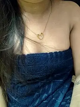 Stripchat Watch Live Sex Cams of Roshni_98