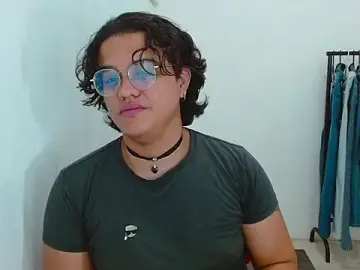 Stripchat Live Porn of Diane_exotic