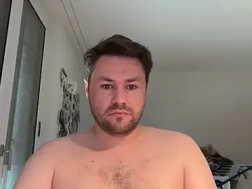 Stripchat Sex Cam of JsHusband