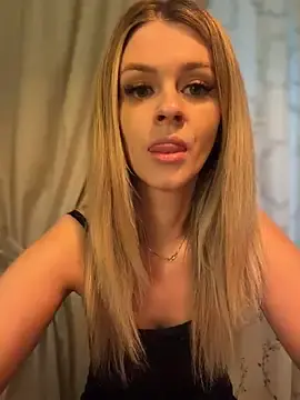 Stripchat Adult Webcam of Love_Bri