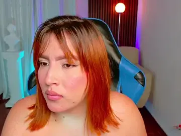 Stripchat Sex Cam of karla_hill_28