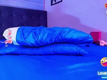 Stripchat Live Sex of Nikki_Vesper