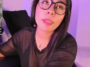 Stripchat Free Porn Cam of Danna_adams01