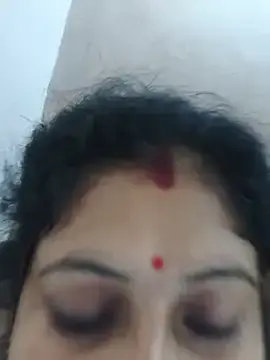 Stripchat Watch Live Sex Cams of Rayal_bhabi