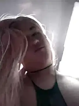 Stripchat Adult Webcam of Victoria_Hiills