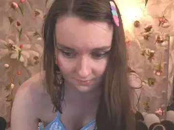 Stripchat Watch Live Sex Cams of CloudGrace
