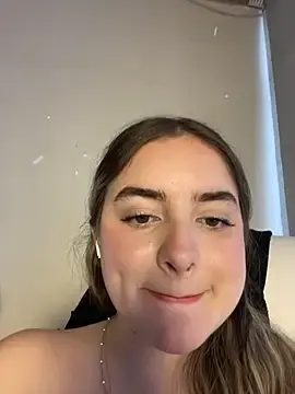 Stripchat Free Porn Cam of imlindapink