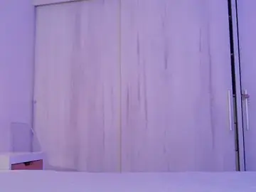 Stripchat Free Live Porn of mia_hank