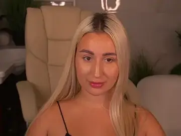 Stripchat Free Live Porn of LiaBrazzerr