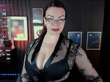 Stripchat Best Webcam of MrsIngrid
