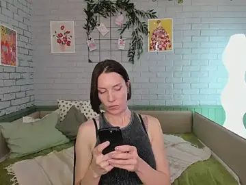 Stripchat Free Live Porn of Mornin_G_Star