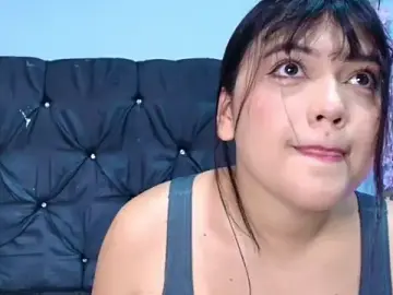 Stripchat Sex Chat of alisson_carolina73