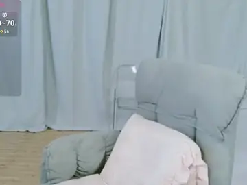 Stripchat Adult Webcam of Mimiki-oo