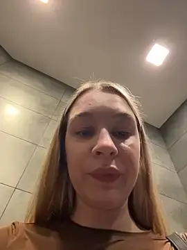 Stripchat Sex Cam of SashaCatt
