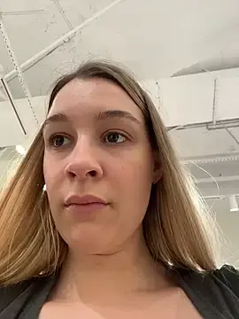 Stripchat Free Live Porn of SashaCatt