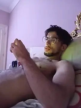 Stripchat Nude Webcam of Yes_I_am_straight