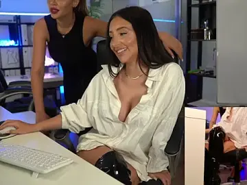 Stripchat Sex Cam of BabesGoWild