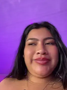Stripchat Free Porn Cam of LunaaRosse